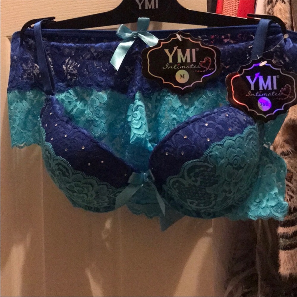 Bra & pantie set!